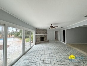 84 Country Club Rd in Shalimar, FL - Building Photo - Building Photo