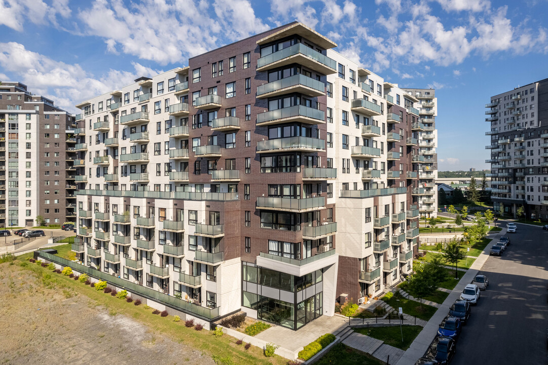 1700 Viola-Desmond Rue in Montréal, QC - Building Photo