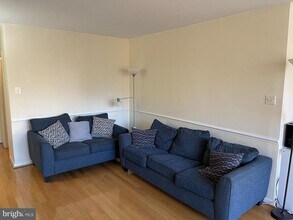 940 25th St NW in Washington, DC - Building Photo - Building Photo