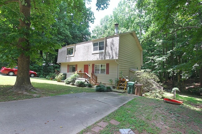 631 Branniff Dr in Cary, NC - Building Photo - Building Photo