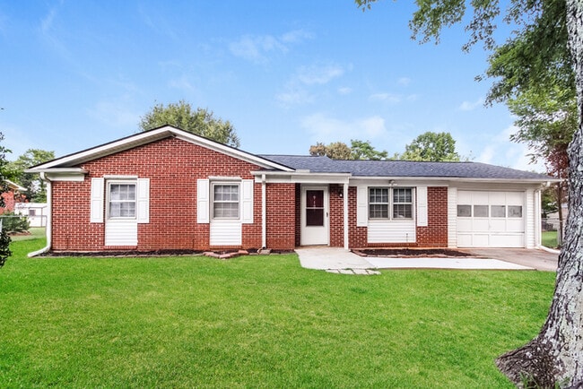property at 104 4th Day St
