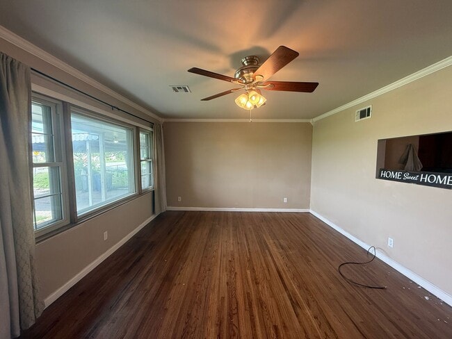 1217 N 89th E Ave in Tulsa, OK - Building Photo - Building Photo