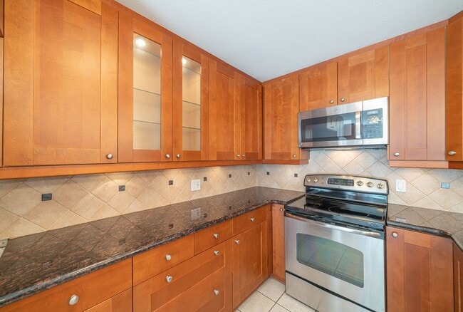 28513 Vista Tierra in Rancho Palos Verdes, CA - Building Photo - Building Photo