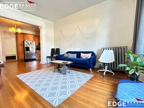 1258 Commonwealth Ave, Unit 4 in Boston, MA - Building Photo - Building Photo
