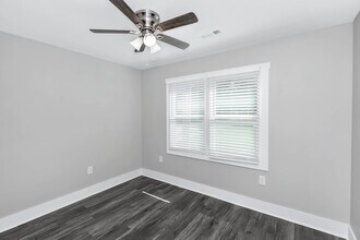 908 Fairway Dr NW in Huntsville, AL - Building Photo - Building Photo