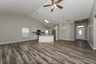 4697 Prairie Point Blvd in Kissimmee, FL - Building Photo - Building Photo