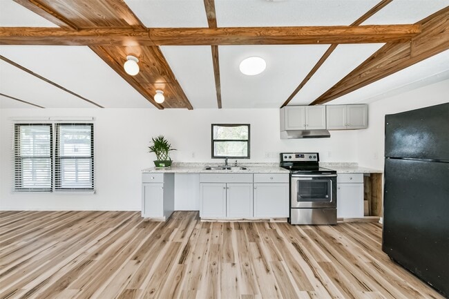 property at 1749 Max Rd