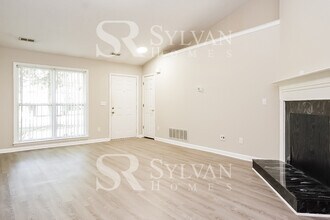 1602 Glenn Meade Dr in High Point, NC - Building Photo - Building Photo