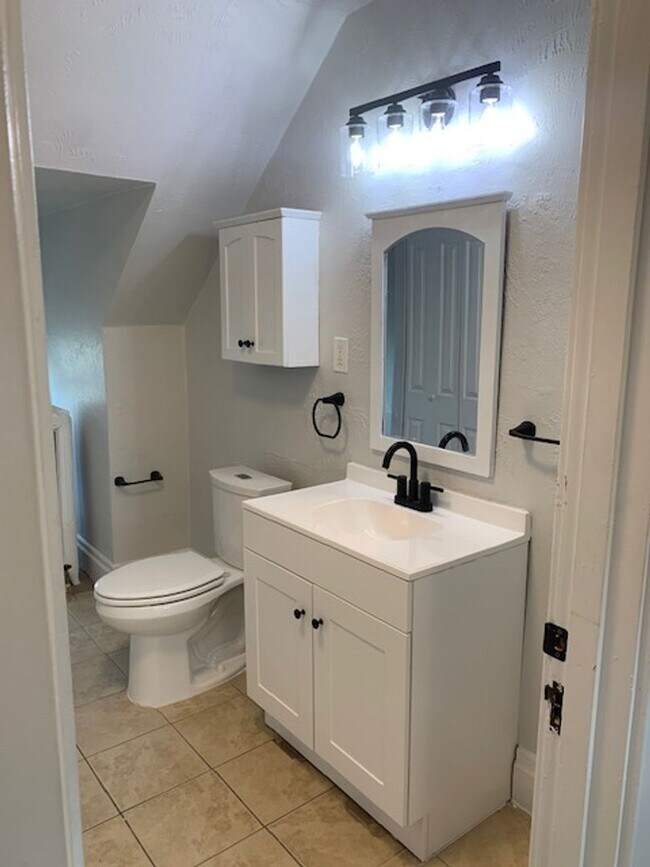 1201 Creedmoor Ave in Pittsburgh, PA - Building Photo - Building Photo