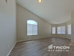 15818 W Diamond St in Goodyear, AZ - Building Photo - Building Photo