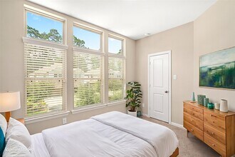 187 Moon Dance Ct in Conroe, TX - Building Photo - Building Photo