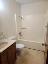 409 N Ridgeview Dr in Warrensburg, MO - Building Photo - Building Photo