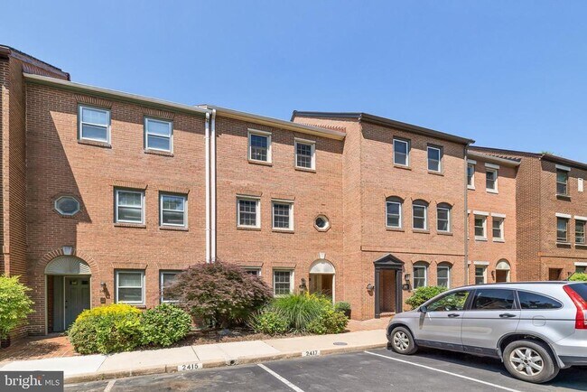 2415 9th St S in Arlington, VA - Building Photo - Building Photo