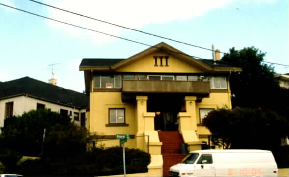 701 Rand Ave in Oakland, CA - Foto de edificio - Building Photo