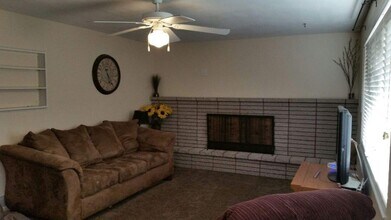 236 N 1040 E St in Springville, UT - Building Photo - Building Photo