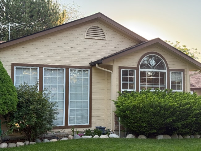 4860 Kachinas Ave in Boise, ID - Building Photo - Building Photo