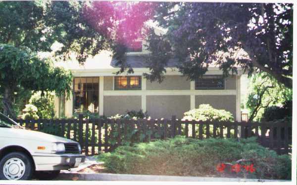 313 Laurel Ave in Menlo Park, CA - Foto de edificio - Building Photo