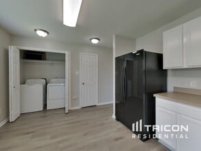 6448 Mountain Pines Ln in Katy, TX - Building Photo - Building Photo