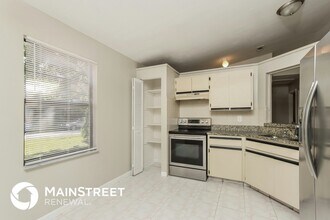 647 Pampas St NW in Palm Bay, FL - Building Photo - Building Photo