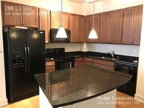 220 Cedar St in Lexington, KY - Building Photo - Building Photo