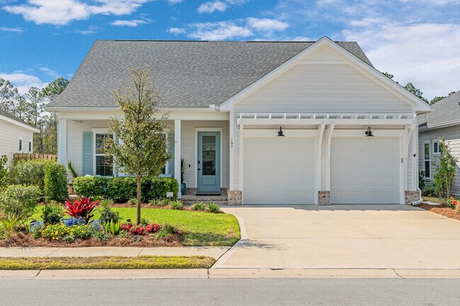 property at 197 Suwanee Dr