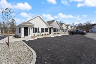 552 Creek Rd, Unit #4 in Kennett Square, PA - Building Photo