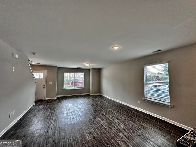 312 Ashigan St in Union City, GA - Building Photo - Building Photo