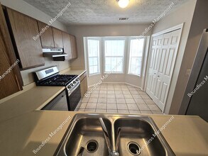 1036 Thornwoode Ln in Stone Mountain, GA - Building Photo - Building Photo