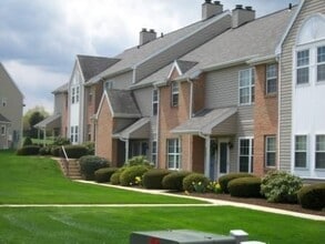 102 Kelly Ct in Wyomissing, PA - Building Photo - Building Photo
