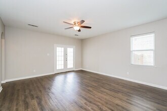 6120 Chalk Hollow Dr in Fort Worth, TX - Building Photo - Building Photo