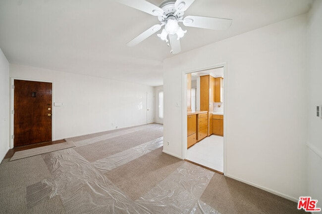 8442 Blackburn Ave in Los Angeles, CA - Building Photo - Building Photo