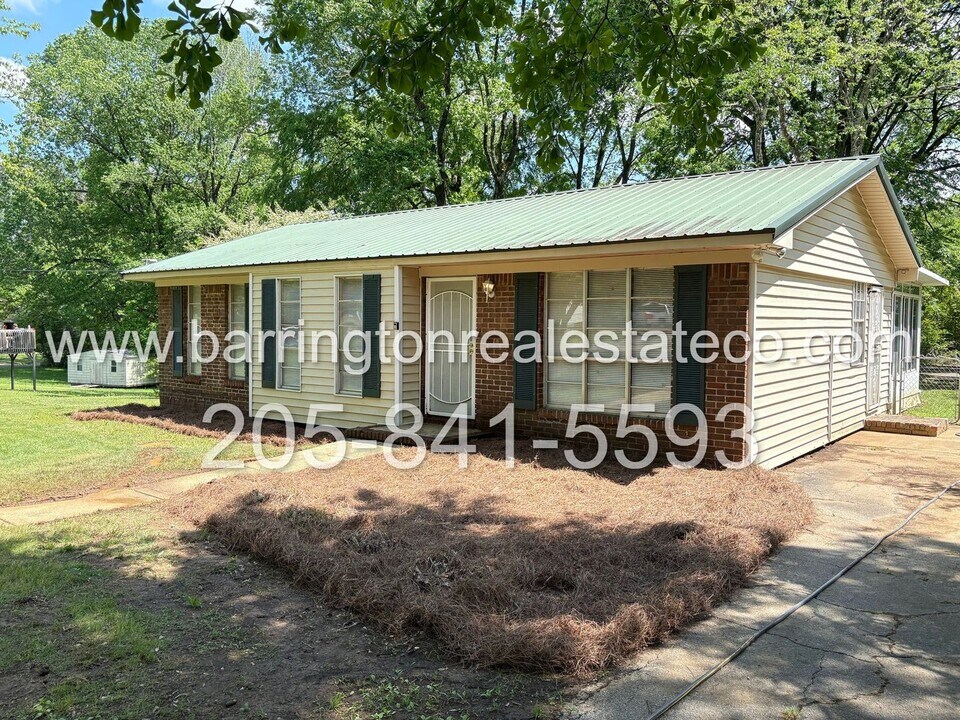 1017 Rocky Brook Trail in Birmingham, AL - Building Photo