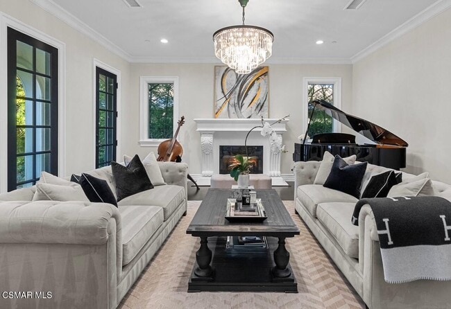 464 W Stafford Rd in Thousand Oaks, CA - Building Photo - Building Photo