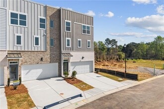 3571 Overlook Rd NW in Norcross, GA - Building Photo - Building Photo