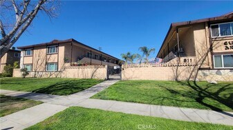 811 Orchid Ct, Unit F in Upland, CA - Building Photo