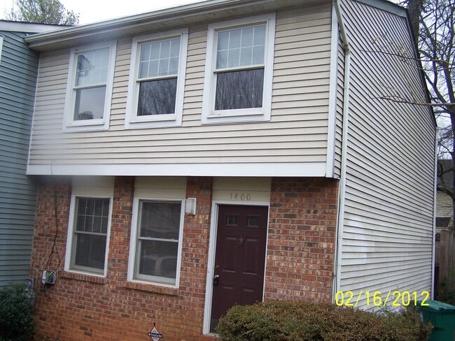 1400 Springleaf Cir SE in Smyrna, GA - Building Photo - Building Photo