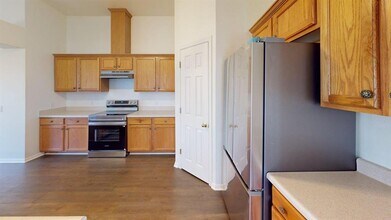 1820 Mason Creek Blvd in Leander, TX - Foto de edificio - Building Photo