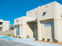 Building Photo - Sunset at Sandstone Ranch Apartamentos in El Paso, Texas