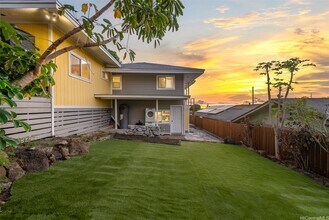 1570 Ohu St, Unit B in Honolulu, HI - Building Photo - Building Photo