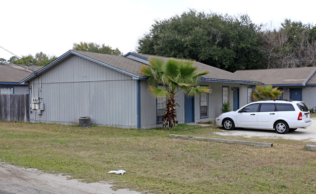 1201 Grace Ave in Panama City, FL - Foto de edificio - Building Photo