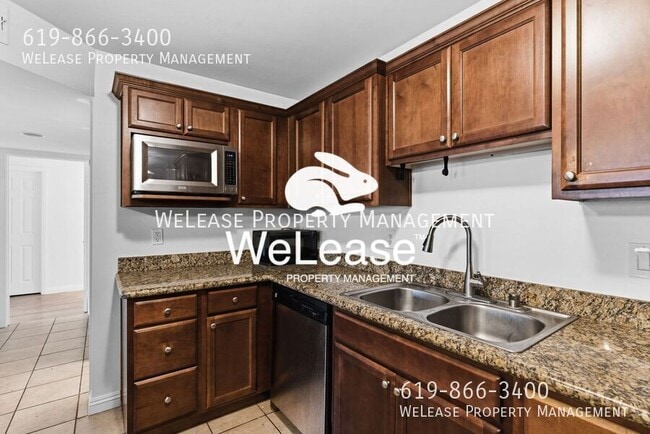 550 Graves Ave in El Cajon, CA - Building Photo - Building Photo