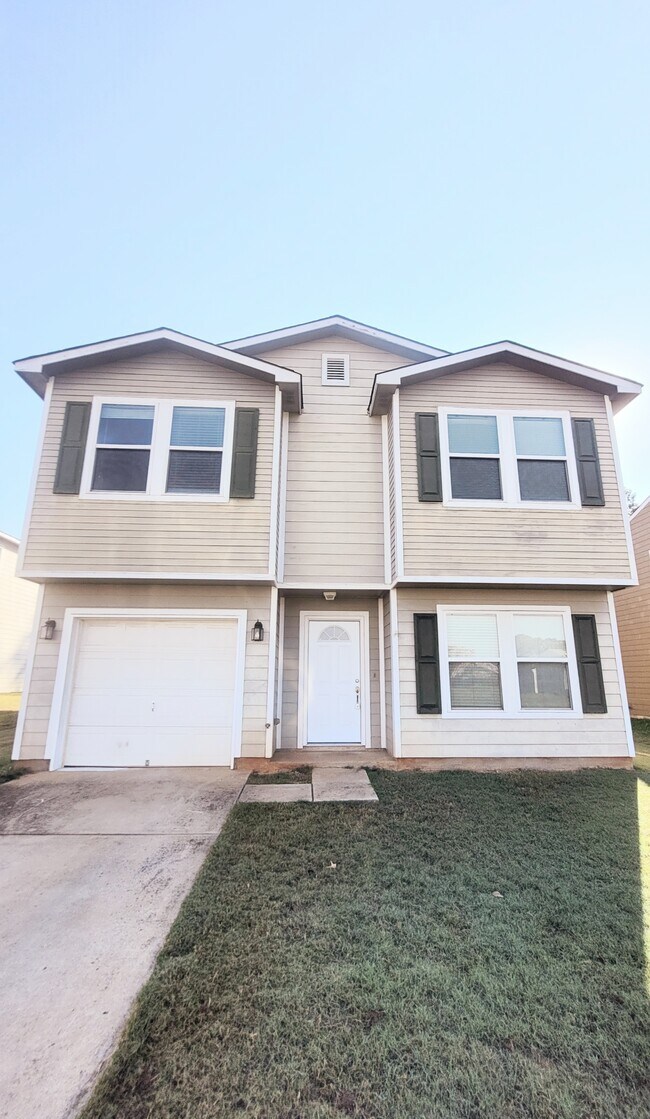 property at 250 Whitestone Dr NE