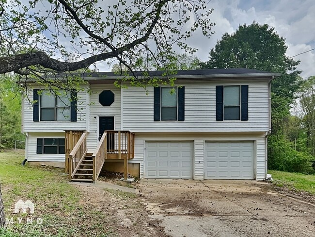 property at 2664 Bomar Rd