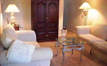3876 Keneland Way in Pleasanton, CA - Building Photo - Building Photo