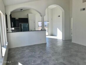 809 Chillington Rd in Horizon City, TX - Building Photo - Building Photo