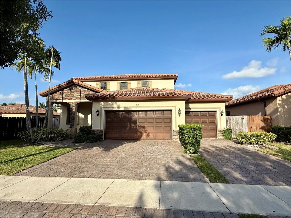 515 SE 35 Ave in Homestead, FL - Building Photo