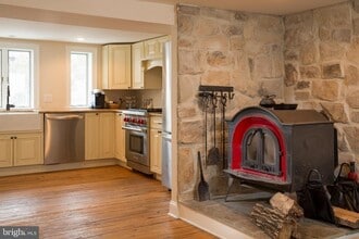 6920 Upper York Rd in New Hope, PA - Building Photo - Building Photo