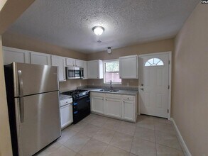 2006 Heidt St in Columbia, SC - Building Photo - Building Photo