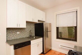2322 N Rockwell St in Chicago, IL - Building Photo - Building Photo