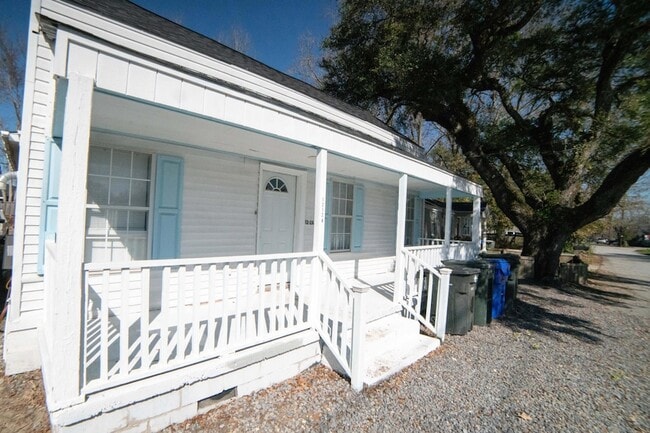 property at 1214 Forbes Ave